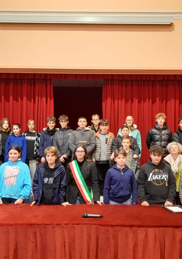 Kristel Maleci è il nuovo sindaco del Consiglio Comunale dei Ragazzi di Olgiate