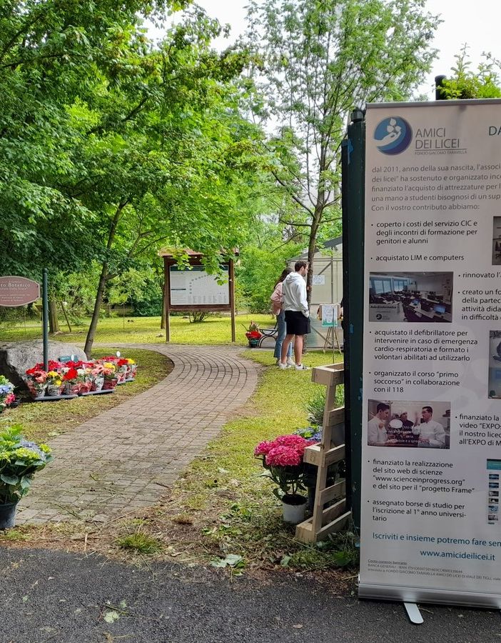 Porte aperte, dopo due anni, all'orto botanico del liceo di Gallarate (vedi anche foto in fondo all'articolo)