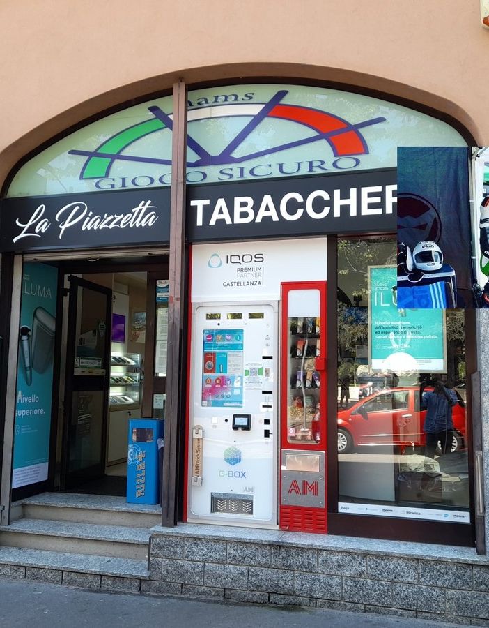 La tabaccheria di Castellanza che Manuel Sampellegrini gestiva con il socio
