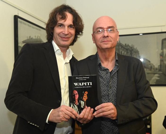 &quot;Wapiti&quot; l'autobiografia di Marco Pedrani realizzata con Marco Linari presentata al Museo del Tessile