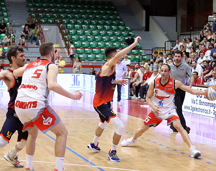 Playoff serie B: Knights Legnano all'ultimo respiro