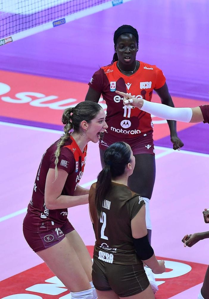 Uyba-Bergamo, cresce l'attesa per il debutto all'arena. Le farfalle cercano la prima gioia