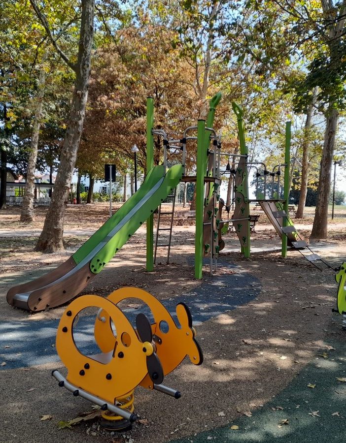 L'area giochi in Magana