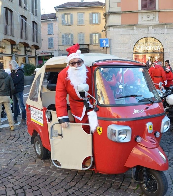 Rombo di motori, arriva Babbo Natale