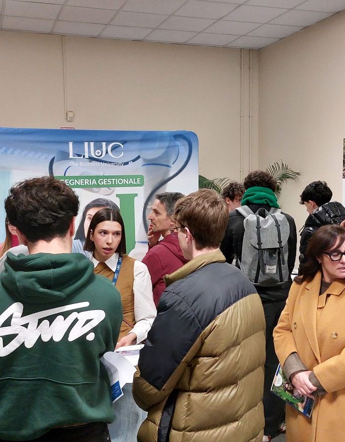 Liuc, oltre 400 iscritti all’open day delle lauree triennali