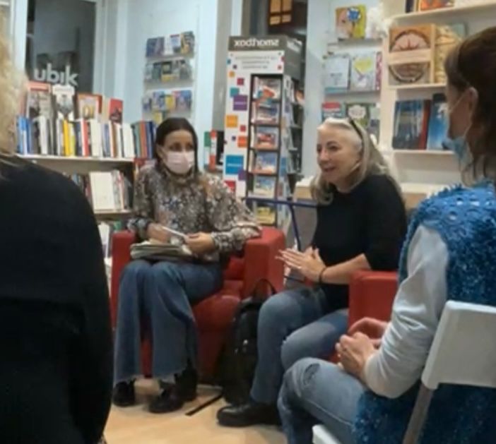 «Guardiamo il mondo con gli occhi degli animali». La dottoressa Pais emoziona Busto
