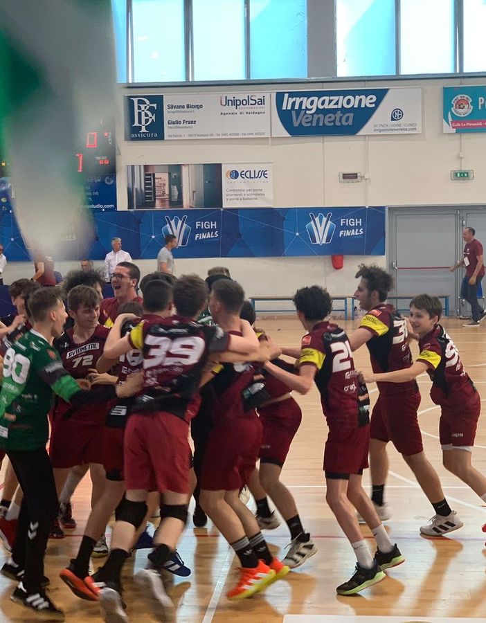 Pallamano Cassano: l'Under 17 trionfa alle finali Nazionali