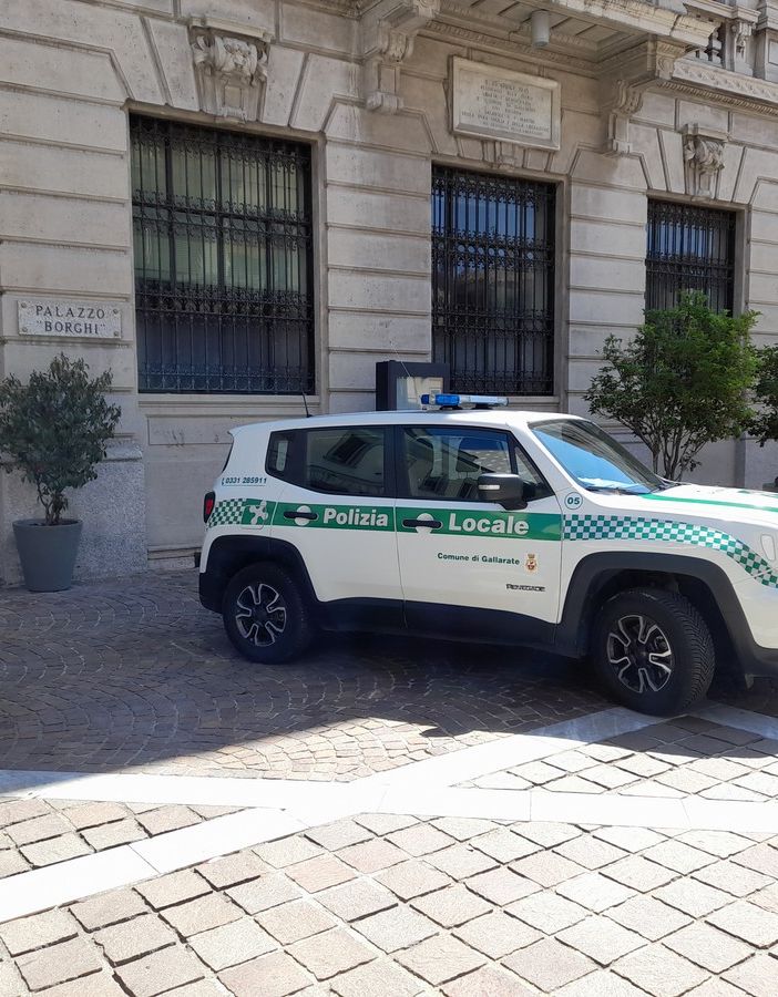 Raggira soggetti “fragili” a Gallarate, la Polizia Locale lo incastra