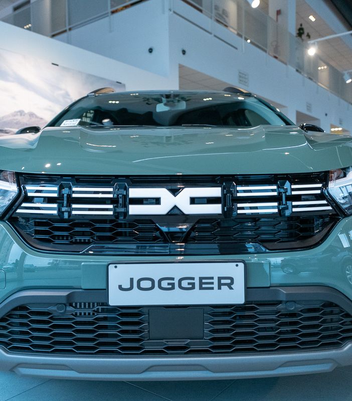 Dacia, un mondo che cresce. Chiedi un test drive a Paglini Store per esplorarlo
