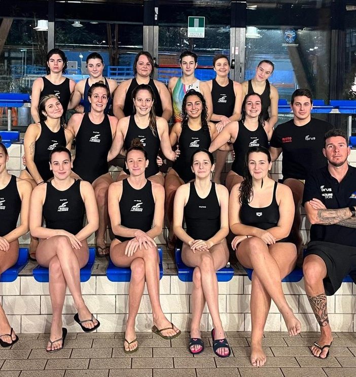 La Busto Pallanuoto Paglini Store che ha disputato l'ultimo campionato di serie B
