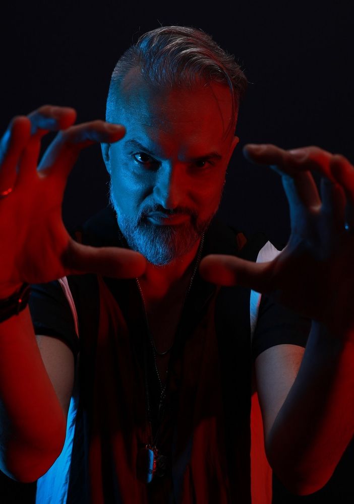 Davide Gammon, musicista-psicoterapeuta: «Due facce della stessa medaglia. A me piace dare come Jannacci»