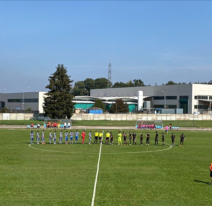 VIDEO. Il bello del calcio: dopo il pareggio i neopromossi ragazzi della Pro Patria Primavera escono dal campo tra gli applausi reciproci