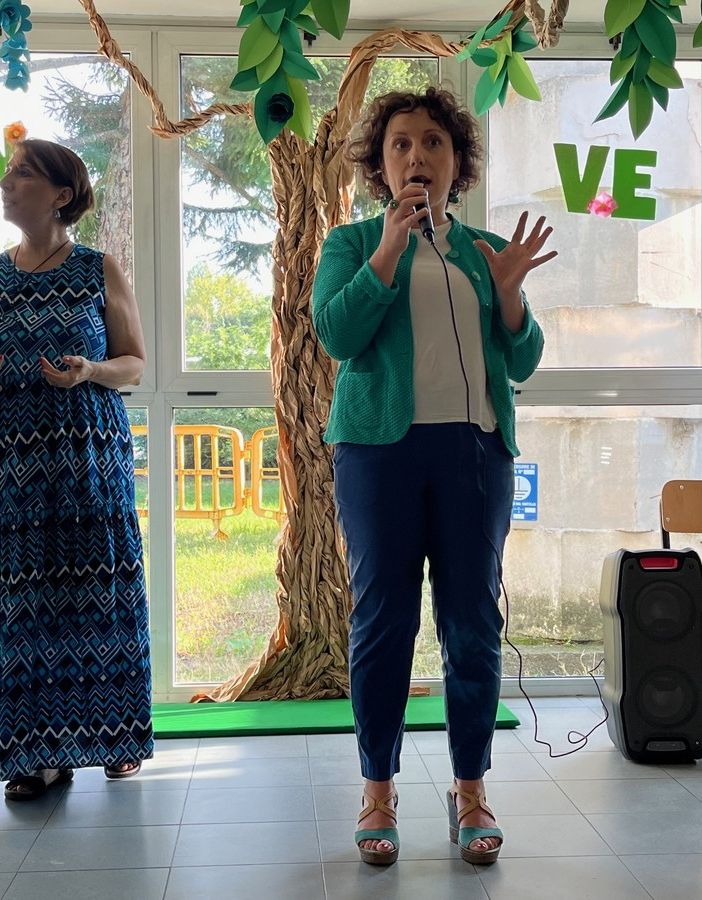 «Auguro a tutti un anno sereno e ricco di buone relazioni. A scuola si costruisce una comunità»