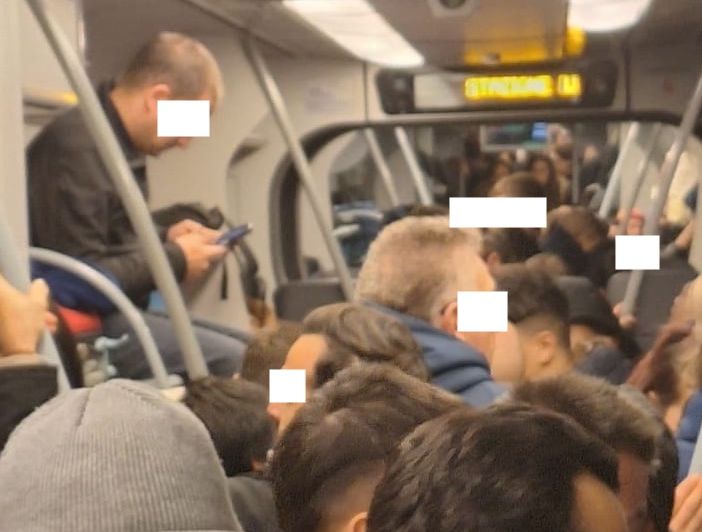 Un'immagine postata dal comitato pendolari Trenord Busto