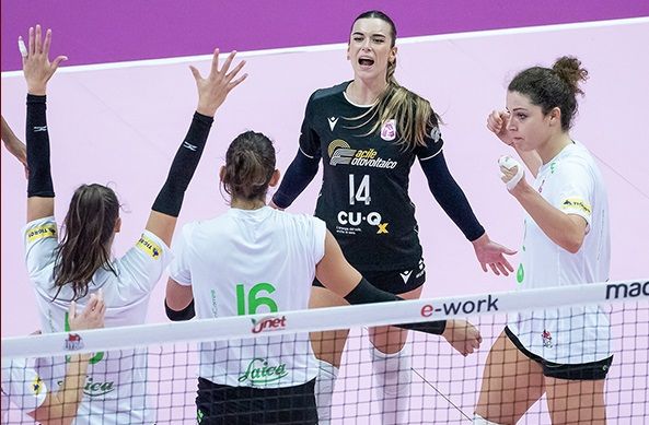 VIDEO Uyba allo start, si comincia da Firenze
