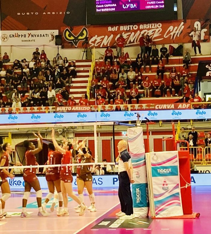 VIDEO. Uyba, giornata no. Vince Bergamo di Re Carlo Parisi