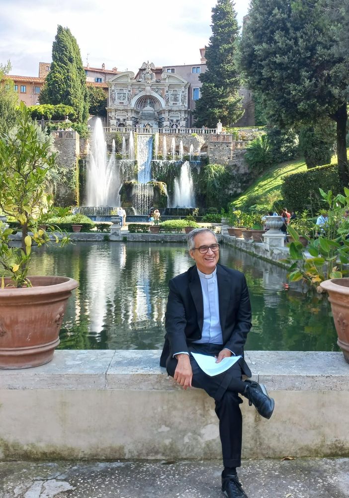 Custodi della Bellezza: dal 12 ottobre su Rai 1 torna monsignor Viganò