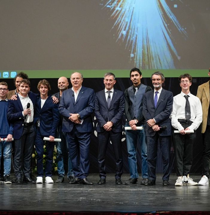 Giornata della Ricerca: in Regione premiati gli studenti dell'Isis Facchinetti di Castellanza