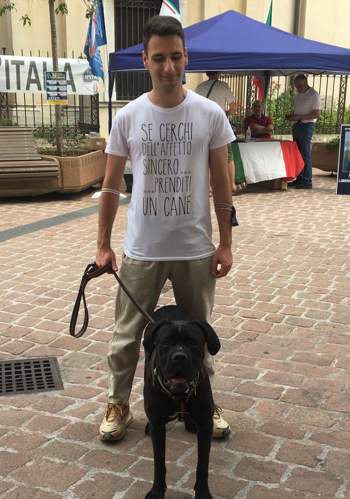 Alex Grassi ha 22 anni, eccolo con la sua Mia. Sotto Selene Paganini