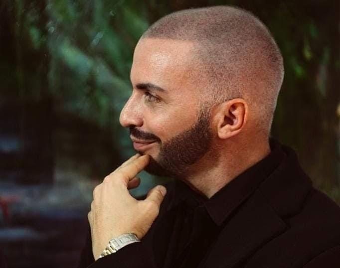 Il ritrattista dei vip Alfonso Restivo