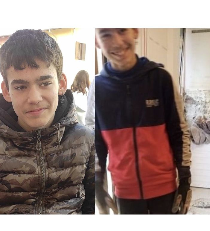 Andrei, scomparso lo scorso giovedì: nella seconda foto la felpa a due colori che indossava