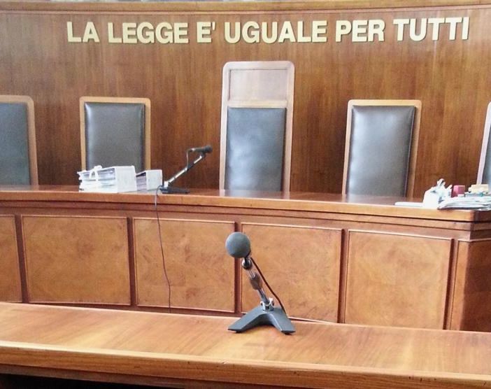 Assolto per violenza sessuale, hostess ha reagito ad aggressione dopo 20 secondi: «Troppi»