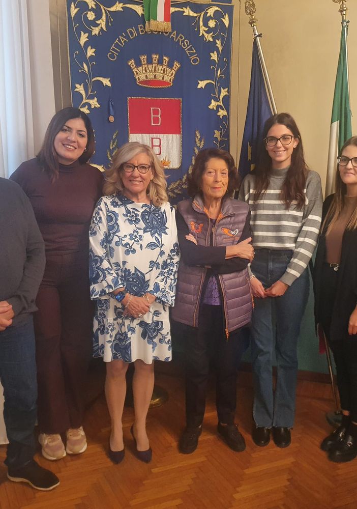 Autismo, venti cani nelle scuole di Busto con il progetto “Aut-Out”