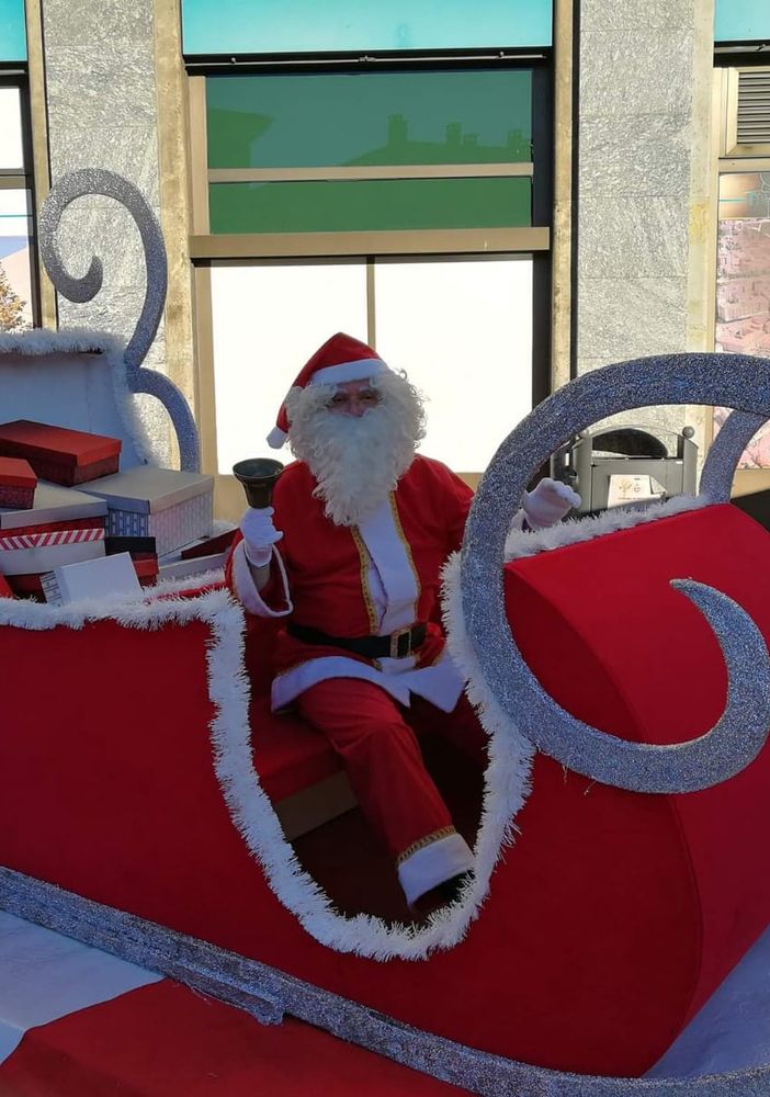 Babbo Natale in giro per Legnano incontra un “Babbo speciale”...