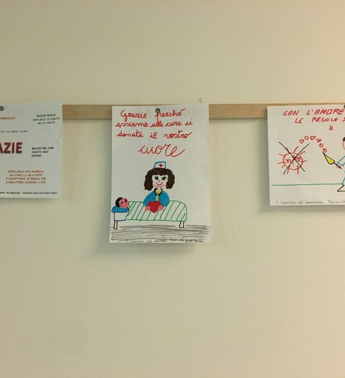 Alcuni dei disegni esposti all'ospedale di Legnano