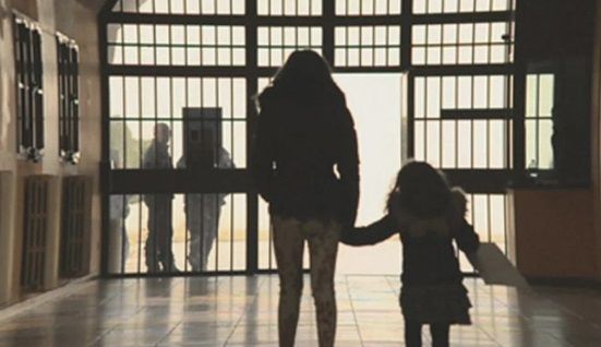 Bambinisenzasbarre: in carcere a Varese un'attività eccezionale di ginnastica artistica