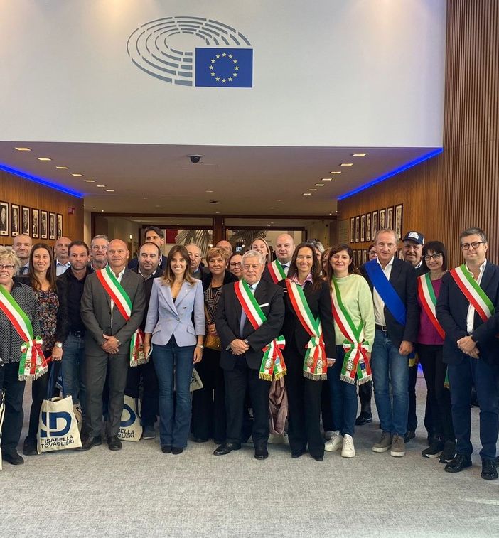VIDEO La provincia di Varese a Bruxelles. «Più vicini all’Europa»