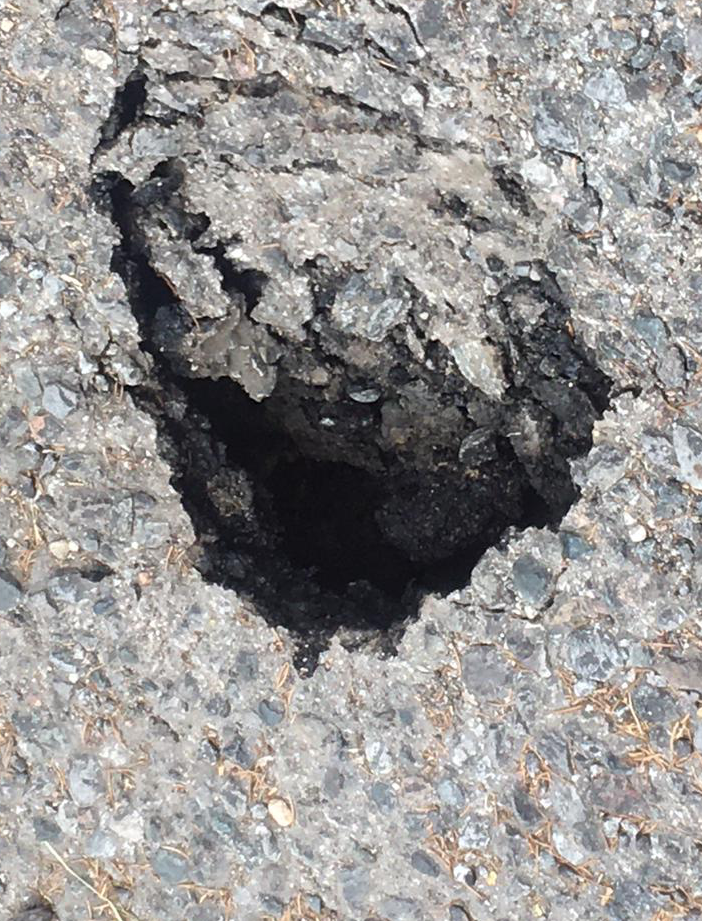 Strade e marciapiedi malandati, un milione e mezzo per “curare” la città