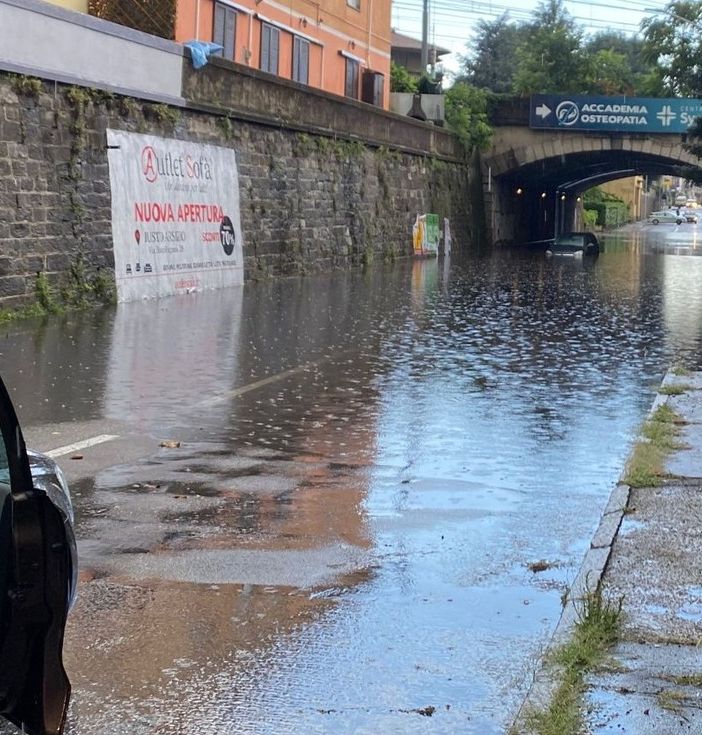 Maltempo sul Bustese: cento richieste di intervento ai vigili del fuoco