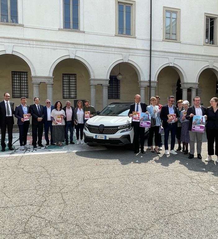 Paglini Store in viaggio con Busto Estate
