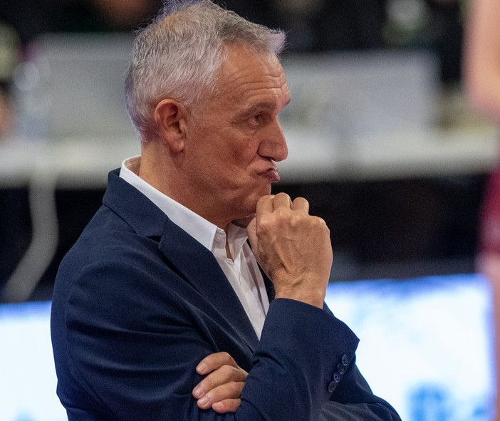 Brutta prova della Uyba a Pesaro. Coach Caprara ha di che riflettere e lavorare (foto Lega Volley Femminile)