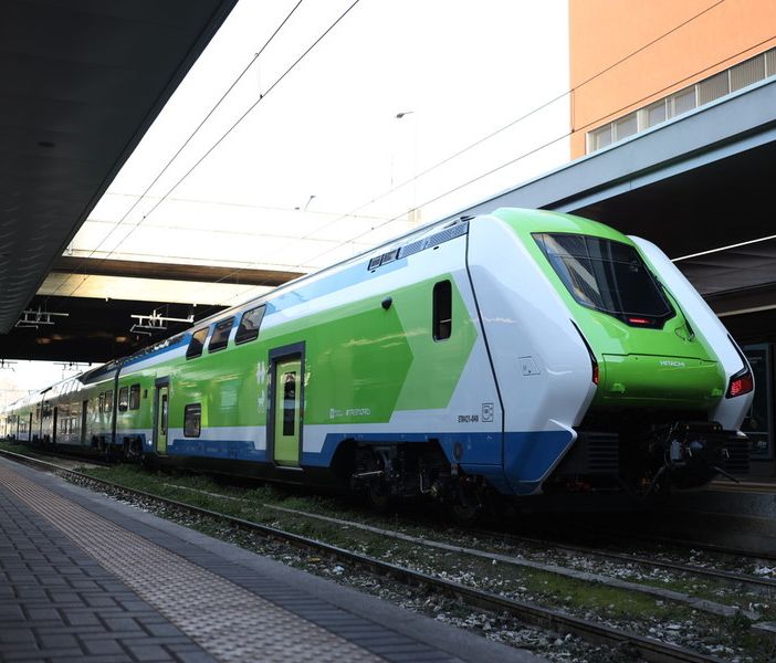Treni Caravaggio, la «perplessità» dei pendolari