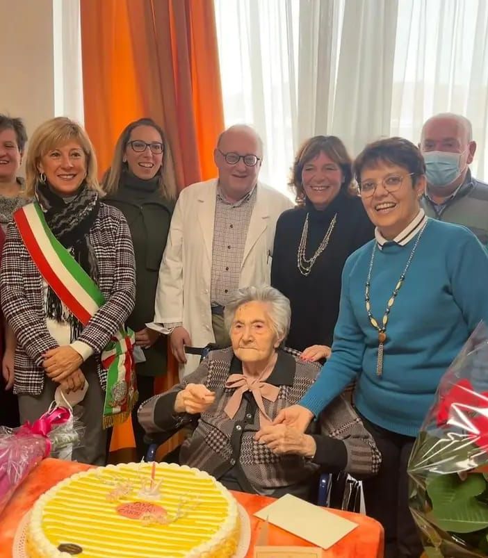 Compleanno da record per la signora Carolina Mazzucchelli