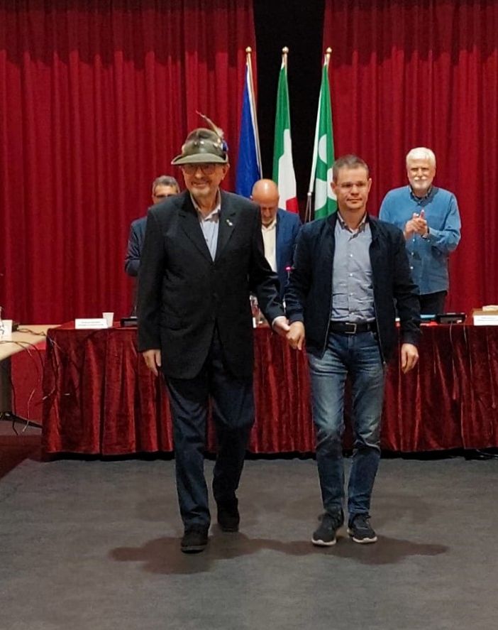 Olgiate, il consiglio comunale omaggia il cavalier Mario Rossi