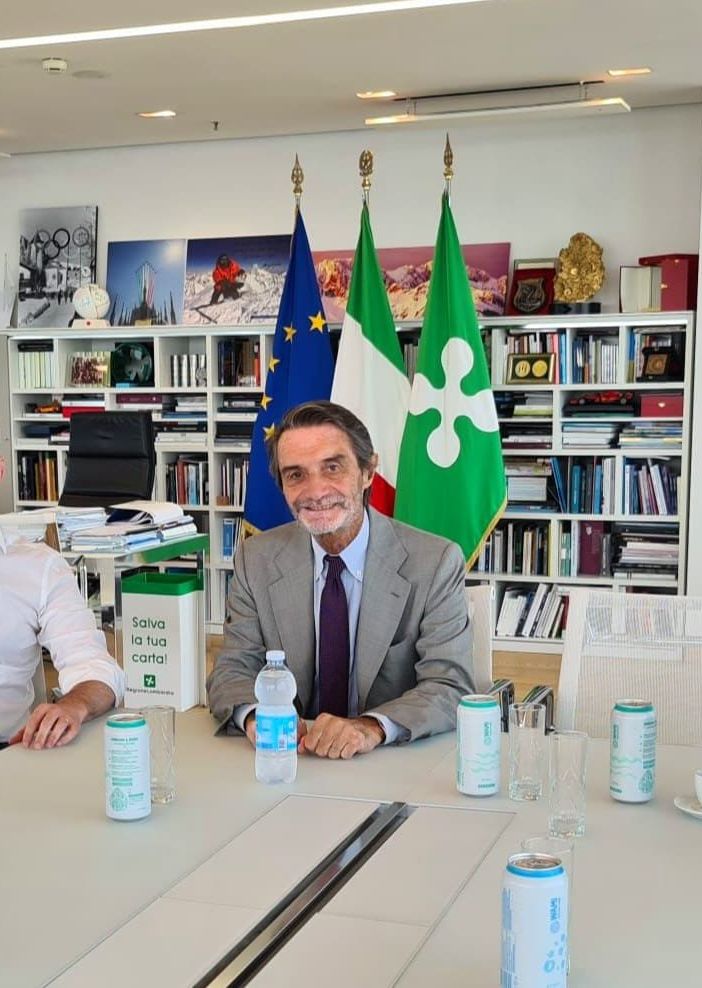 La foto del vertice diffusa da Fabrizio Cecchetti