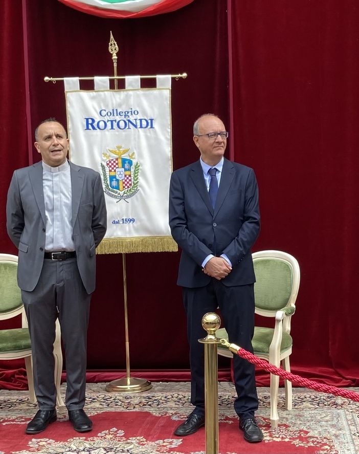 Il rettore don Andrea Cattaneo col Ministro dell’Istruzione e del Merito, Giuseppe Valditara