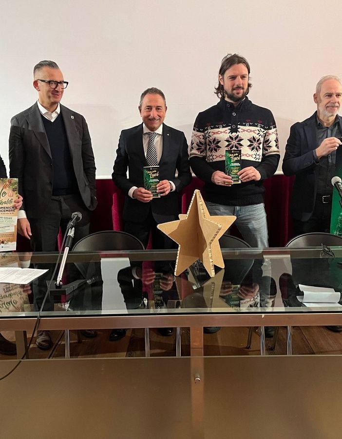 “Una scia di luci”, dall’1 dicembre si accende la magia del Natale a Legnano