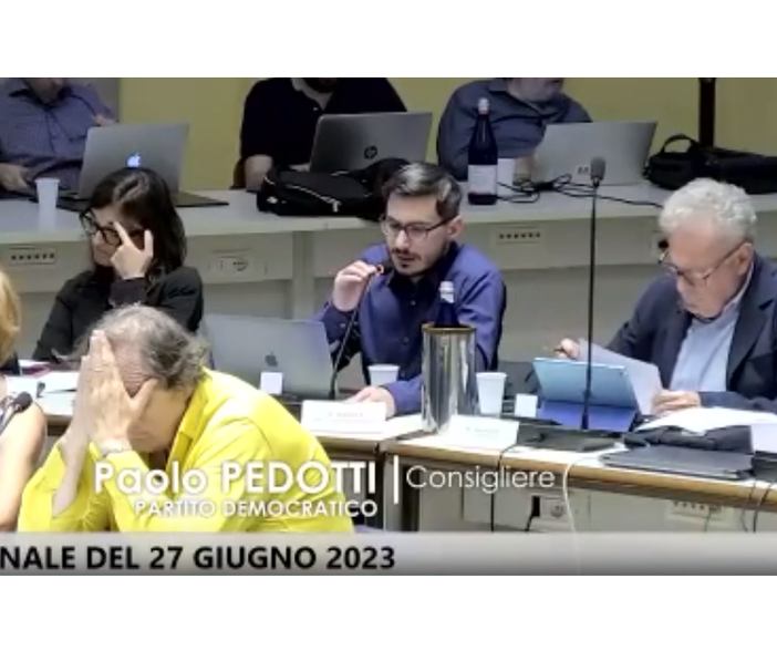 Berlusconi, consiglieri fuori dall’aula: dal Comitato Antifascista «solidarietà e adesione»