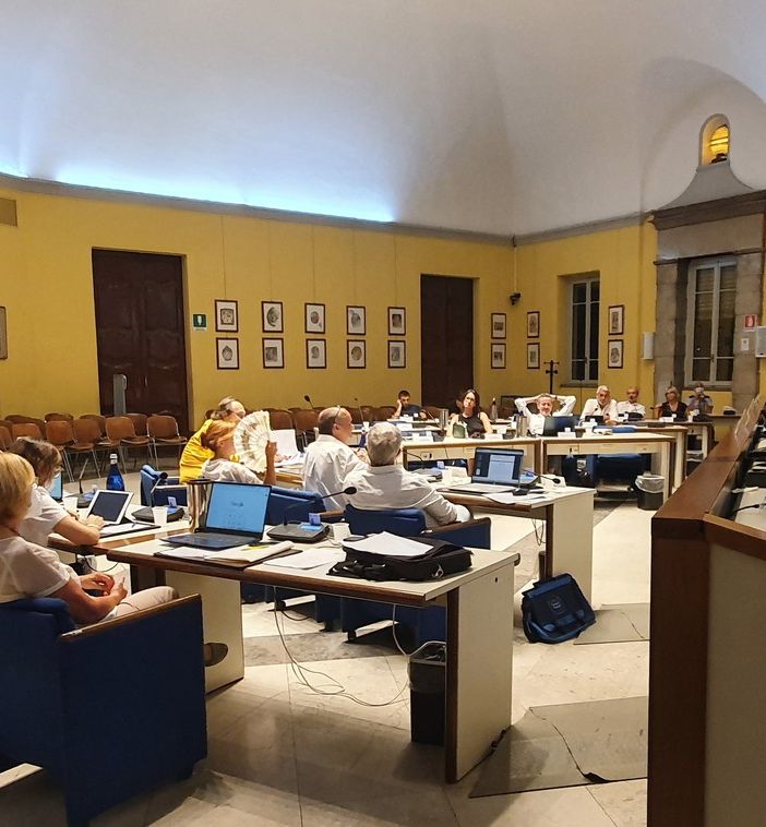 Busto, l’opposizione chiede di istituire la consulta dei giovani