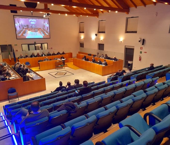 Lunedì torna a riunirsi il Consiglio comunale di Gallarate