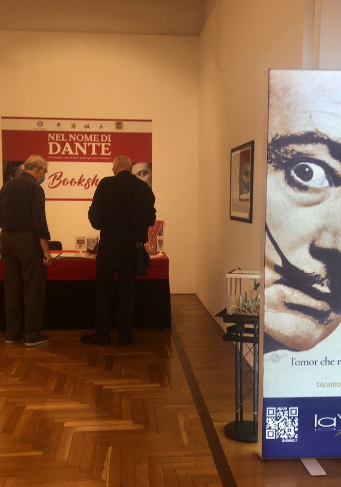 Il viaggio nella mostra al Palazzo Leone da Perego