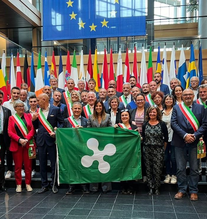 Amministratori locali del Varesotto in trasferta a Strasburgo. Tovaglieri: «L’Europa ascolti i nostri Comuni»