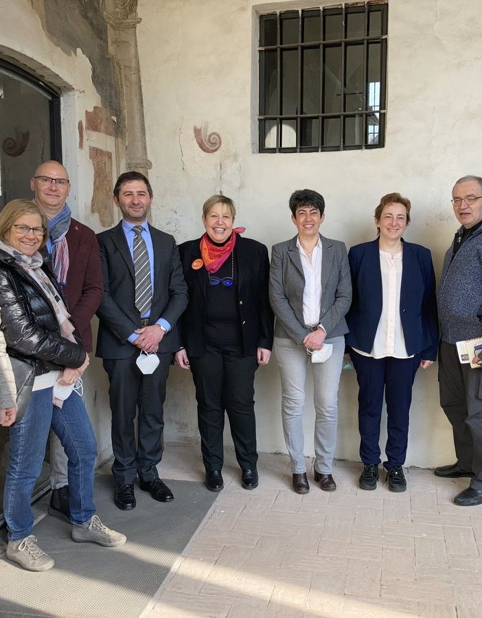 La cura della &quot;bellezza dentro casa&quot;: a Lonate Pozzolo la primavera arriva con il Fai