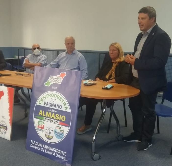 La presentazione della lista del centrodestra a Fagnano