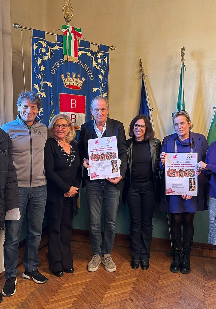 Busto: gli uomini in cammino contro la violenza sulle donne
