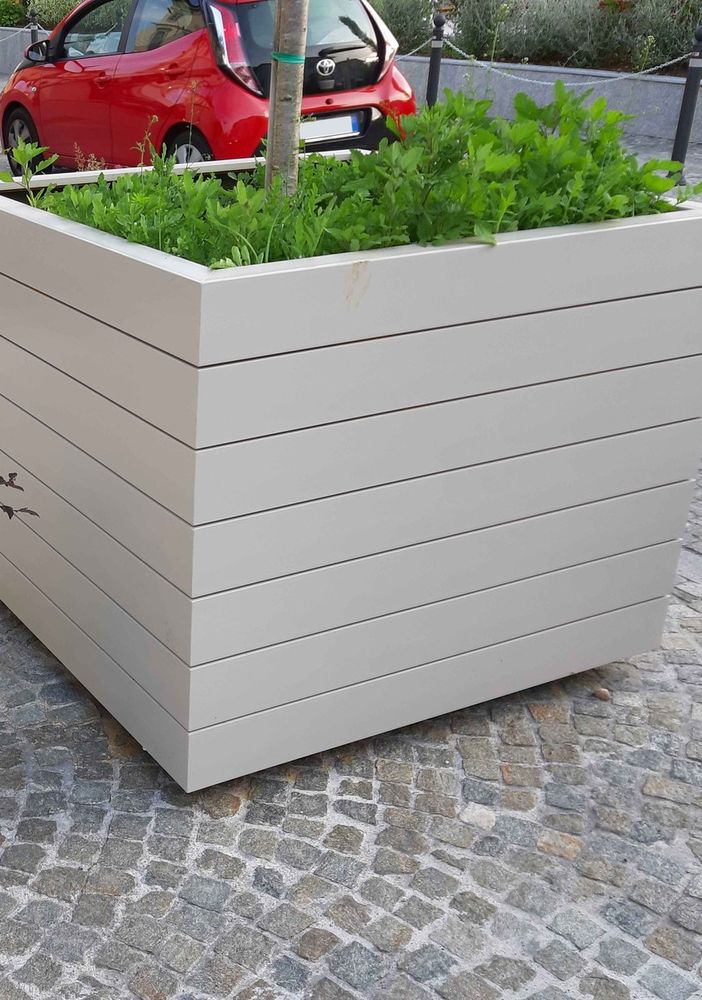 Riqualificazione dell’arredo urbano dei centri storici di Borsano e Sacconago